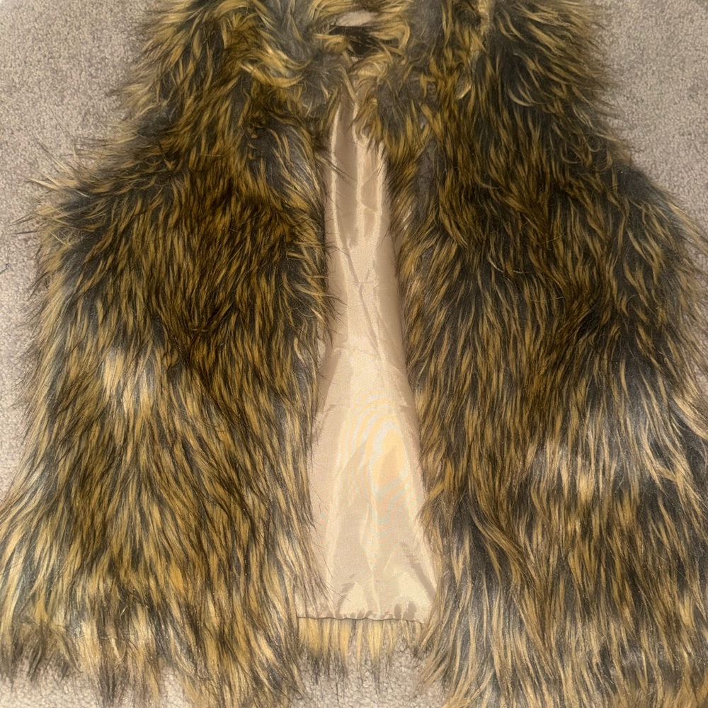 Stylish Faux Fur Vest - Brown and Black